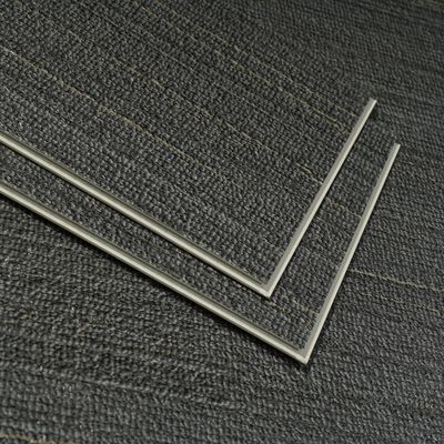 Chambre de loisirs style personnalisé Fermeture à grains en bois Vinyle plancher de plastique SPC plancher pour l' intérieur