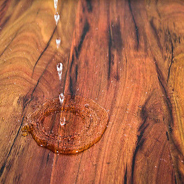 Total des solutions de projet pour les projets de revêtement de sol laminé en bois imperméable à l'eau