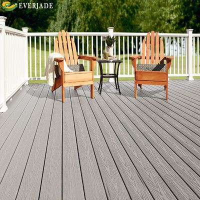 2.2m Longueur Design moderne Wpc-Deck Decking pour le lot de stock australien Narrow Bamb Rail