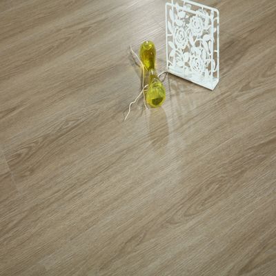 Unilin Click Lock Spc plancher de couleur en bois en plastique à noyau rigide plancher en vinyle 4 mm intérieur