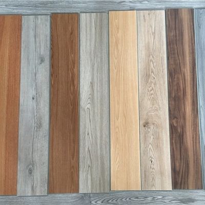 4.5mm plancher SPC rigide en vinyle 5mm 8mm pour le plancher SPC imperméable à l'eau