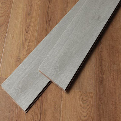 Chambre de trois couches plancher en bois d'ingénierie