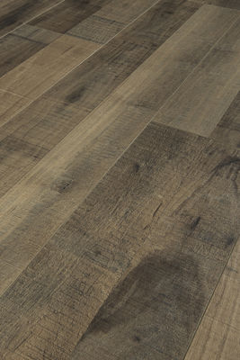 Plancher laminé AC3 de 7 mm pour une fonction insonorisée et des performances résistantes à l'usure élevées