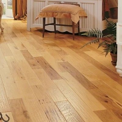 Transformez votre chambre en un espace luxueux avec des planchers