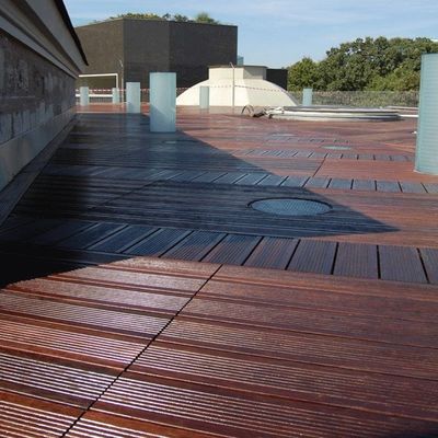 Système de revêtement de sol en bambou T G Système de revêtement de sol extérieur Bpc Panneau de patio thermo-traité