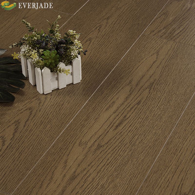 Plancher en bois à plusieurs couches conçu en chêne Papillon joint Espresso Plancher en bois satiné