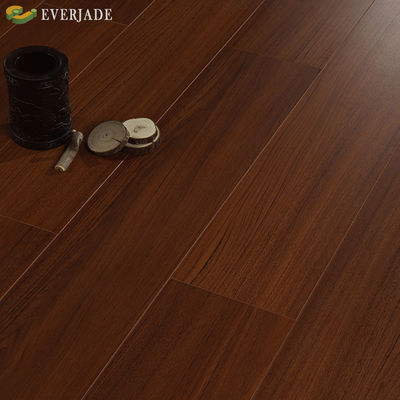 Plancher en bois à plusieurs couches conçu en chêne Papillon joint Espresso Plancher en bois satiné