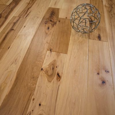 Structure de 3 couches de 10 mm Plancher en bois brossé en chêne blanc allemand Herringbone