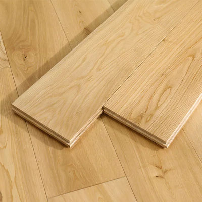 Plancher en bois dur HDF en pin d'or Espresso en chêne satiné Plancher conçu pour les normes
