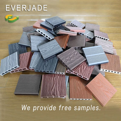 Panneaux de revêtement creux en bois plastique composite Wpc avec surface antidérapante en Australie