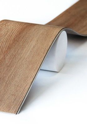 Facile à entretenir 7 mm 8 mm 12 mm carreaux de vinyle de luxe pour intérieur moderne dans le style européen