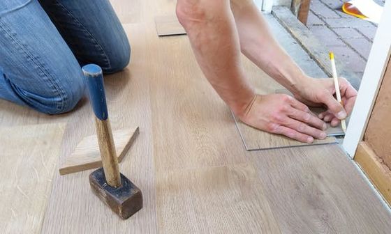 Everjade étanche auto-adhésif planche Lenolium Lvp Lvt plancher parfait pour les besoins