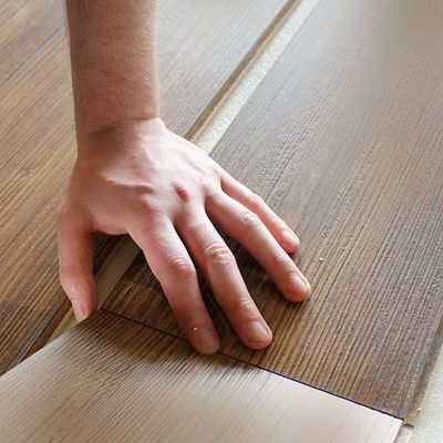 Plancher en laminaire brossé en relief TAP GO décor Plancher en bois Cliquez sur le système