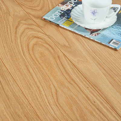 Plancher en bois VSPC 8 mm imperméable à l'eau et au feu avec une texture naturelle
