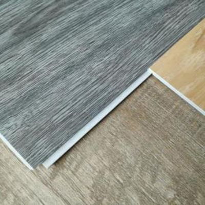 Le plancher en plastique de 4 mm à 12 mm Spc/Lvt/Lvp/PVC/Vinyl Plank/Roll/Sheet avec certificat CE