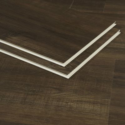 Vue en bois motif marbre et texture du tissu plancher SPC 7' x 48' 180x1220mm intérieure