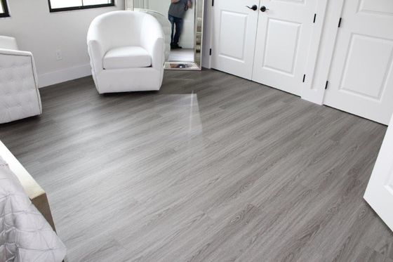 Résolution durable plancher en spc avec unilin cliquez plancher de carrelage de plancher en plastique vinyle