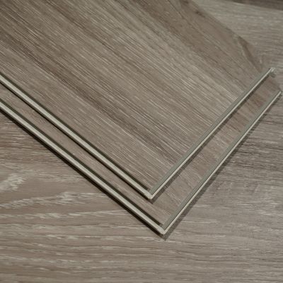 Design moderne carreaux de sol SPC imperméable à l'eau plancher à base rigide SPC