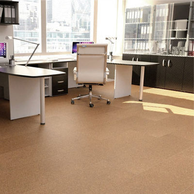Solution personnalisée de plancher en bois 4 mm 5 mm Portugal Carreaux de sol en liège avec formation sur place