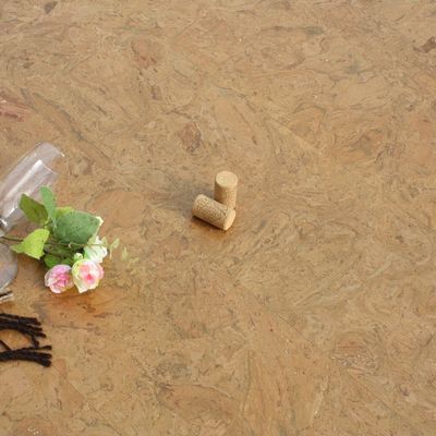 Adhésif Cliquez sur le plancher en feuille de bois naturel en rouleau tapis de liège Confortable surface élastique