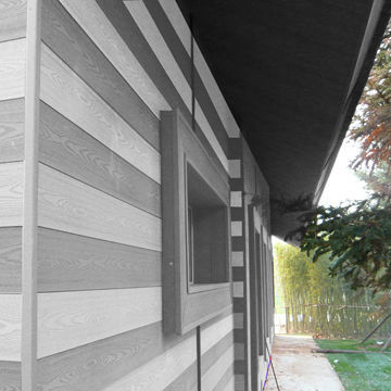 Panneau mural 3D PWC Composite en bois plastique pour une solution de décoration murale extérieure facile
