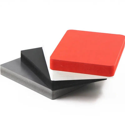 Bonne isolation acoustique Plasticité PVC en mousse de plaque pour la décoration intérieure dans divers styles