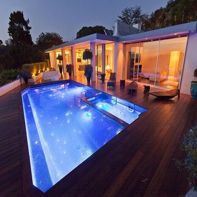 Des tableaux de terrasse de piscine à eau avec lumière solaire pour votre pays