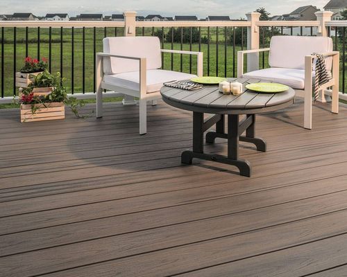 Décoration composite en bois en relief écologique pour jardin et patio