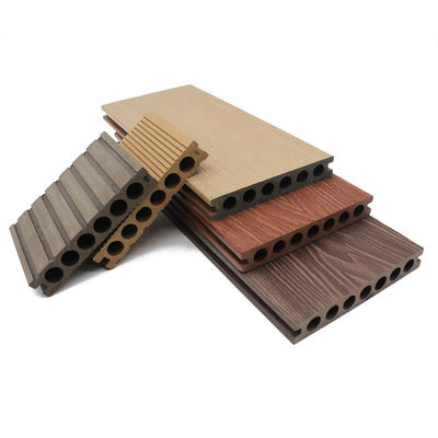 Coextrusion résistante aux fissures wpc deck voyage composite decking avec 12 choix de couleurs