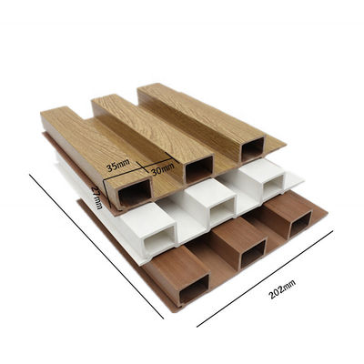 Taille personnalisée PWC Panneaux muraux en plastique feuille de PVC Efecto Madera pour SPC panneau mural