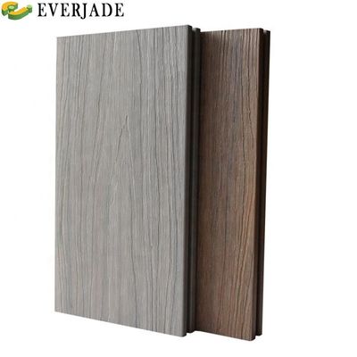 Plaque de revêtement en WPC polyvalent Plaque composite en bois pour espaces extérieurs