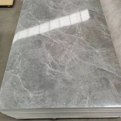 Panneau mural en PVC hautement brillant imperméable à l'eau Finition en marbre UV en pierre artificielle pour le ménage
